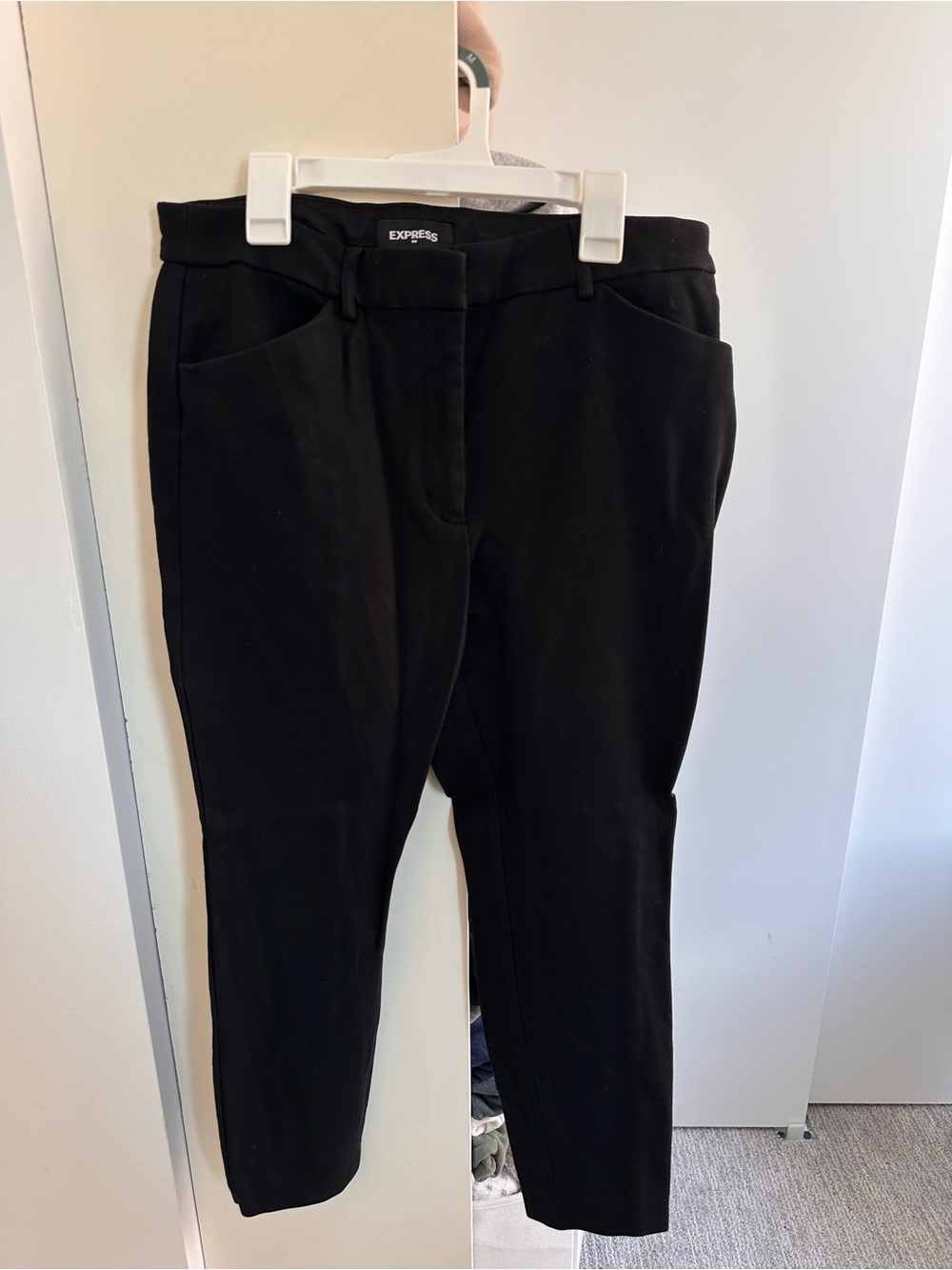 Express Black Women's Skinny Pants